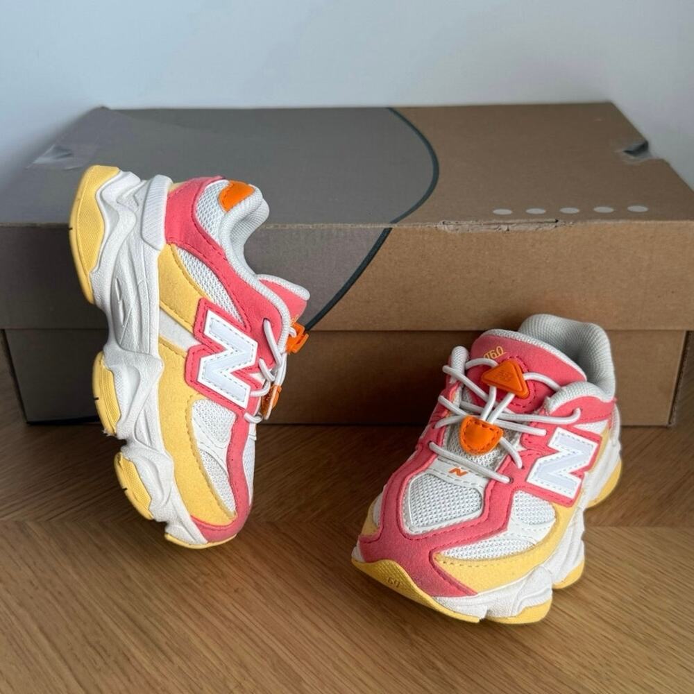 New Balance 9060 ‘Multicolor’ Toddler Sneakers- SZ 6 C